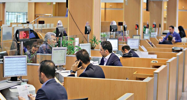وقتی بانک‌ها طلافروش می‌شوند